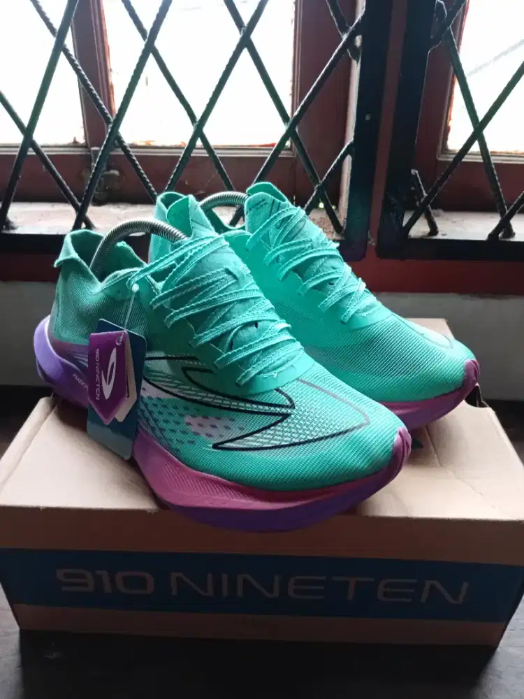 FS sepatu runing 910nineten (haze strike pro)