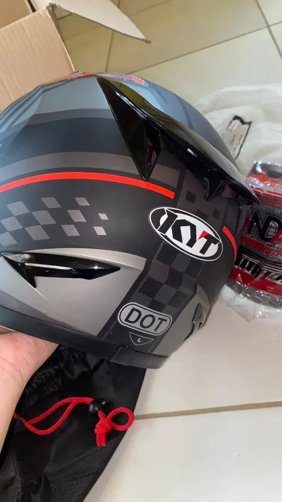 Helm KYT Full Face Original Mulus + Visor Gelap