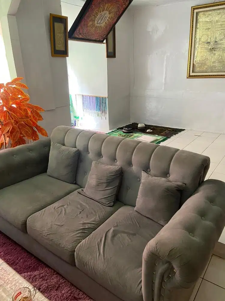 Sofa leter second leter L