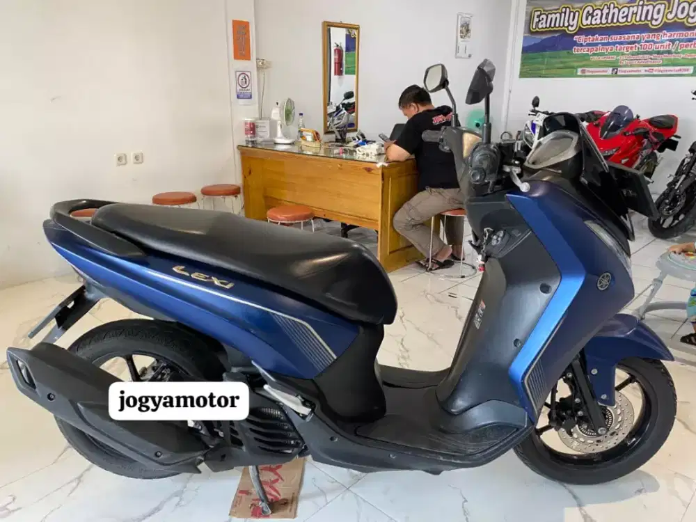 [03] Yamaha Lexi 125 2023