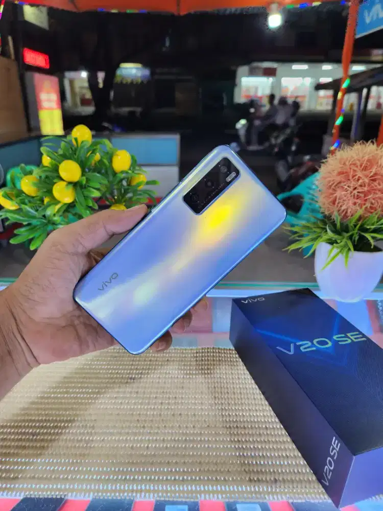 Vivo V20 SE Ram (8+8) 16Gb/ 128Gb Fullset Mulus Ori 100% Bergaransi