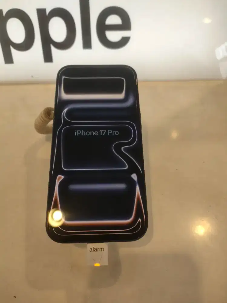 Handphone IPhone 17 Pro