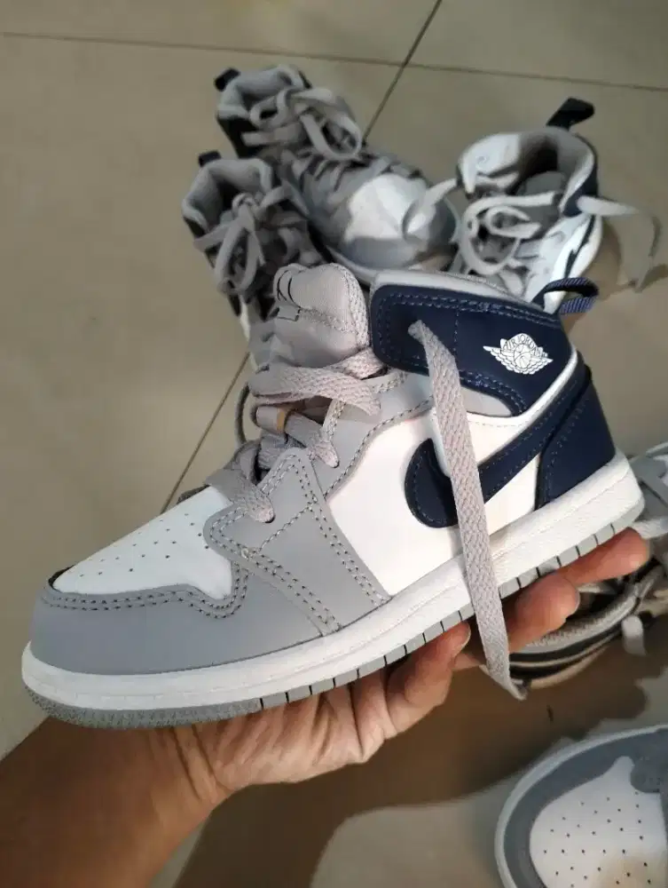 Jual Nike Air Jordan 1