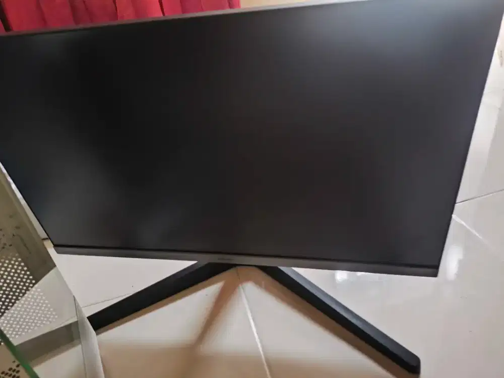 Monitor Samsung S24C330 100Hz