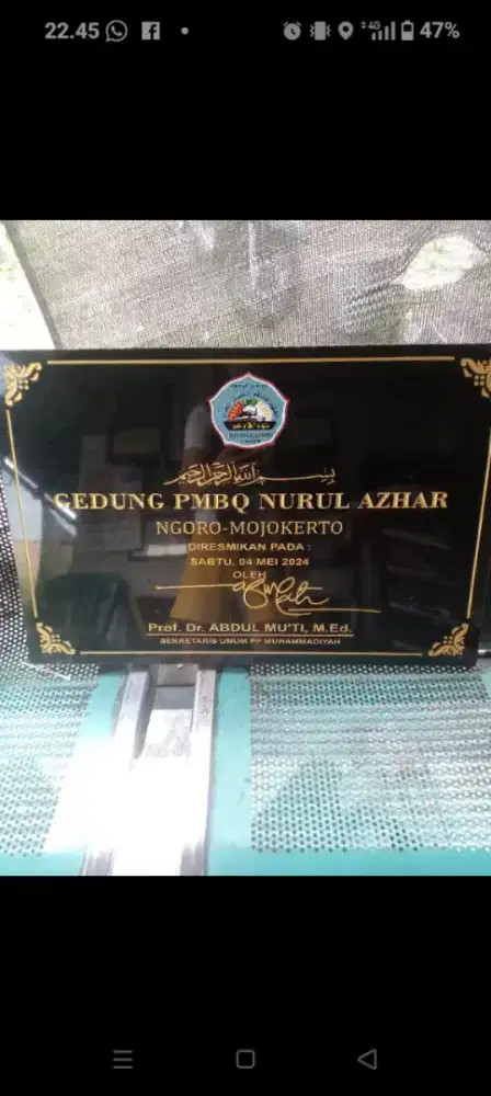 Prasasti dan Batu Nisan