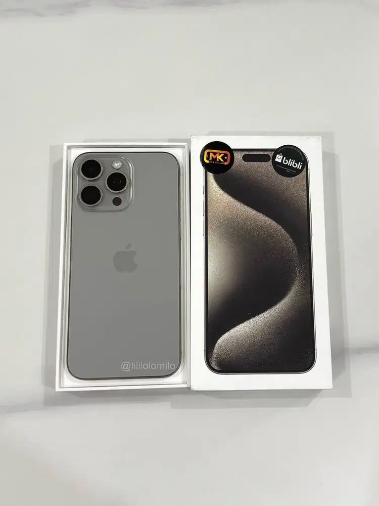Dijual IPHONE 15 Pro Max 256GB warna Titanium exIbox