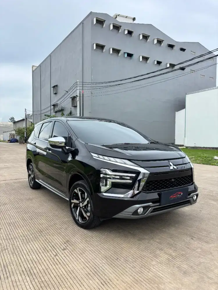 Mitsubishi Xpander ultimate CVT facelift 2024 hitam murah