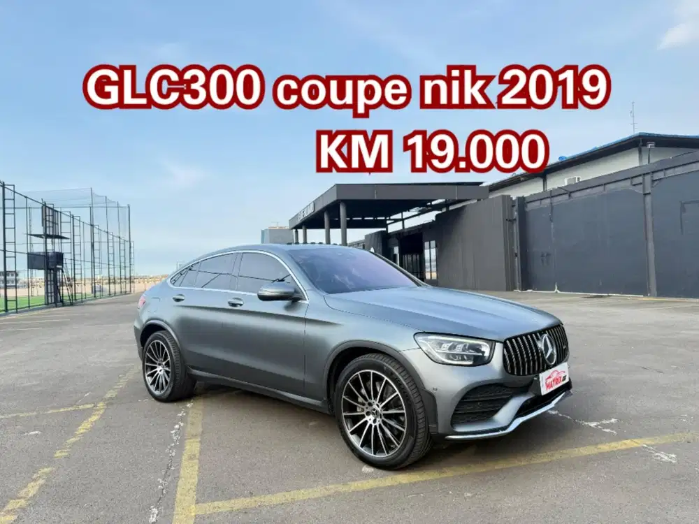 Mercedes-Benz GLC300 coupe facelift 2021 nik 2019 . Mercy c300 coupe