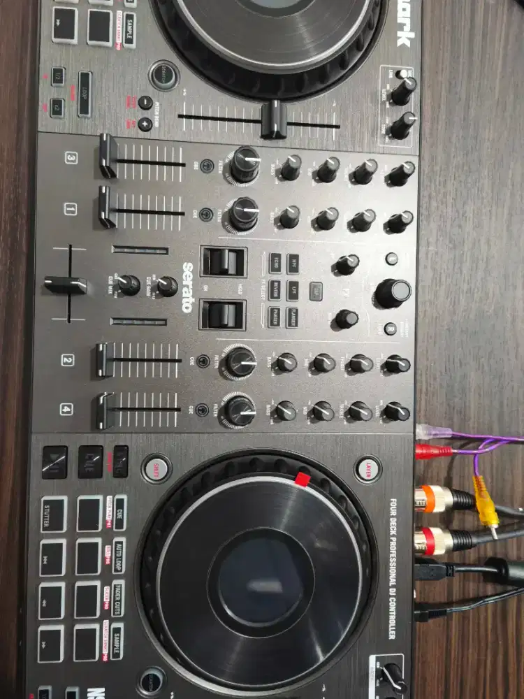 Numark Controller  Ns4fx