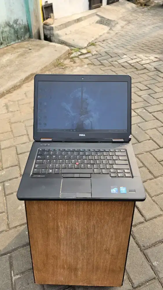 Dell Latittude E5440 Core i5-4300M Haswell Gen 4 Ram 8Gb SSD 128Gb
