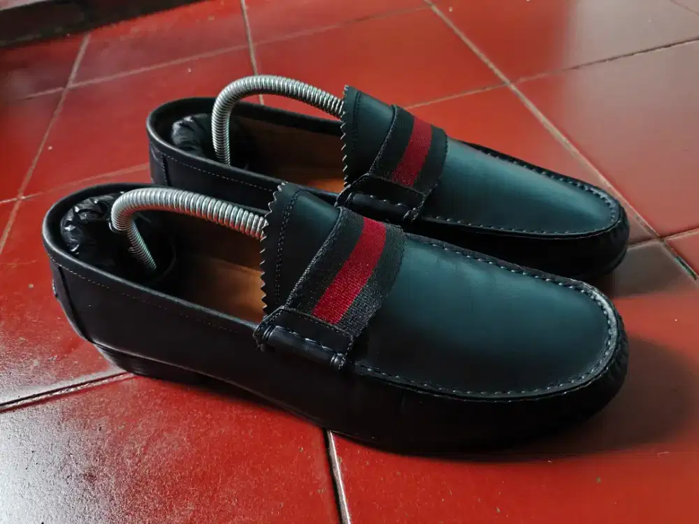 Sepatu Gucci original size 7