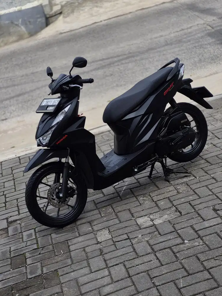 HONDA NEW BEAT DELUXE 2023 MULUS DP CUMAN 700RB
