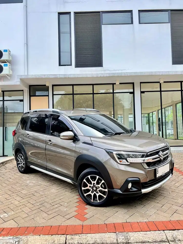 Suzuki XL7 Zeta Matic 2024 Magma Grey CASH! Low km pribadi