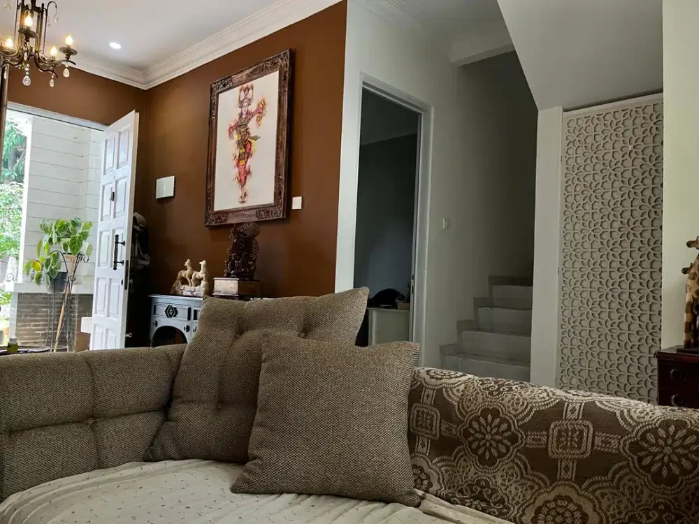 SUPER MURAH! RUMAH DI LEGENDA WISATA CIBUBUR 152 M2 CUMAN 1 M AN. SHM