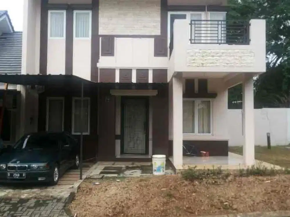 EK224 Dijual cepat rumah posisi hoek di kota wisata, Cibubur