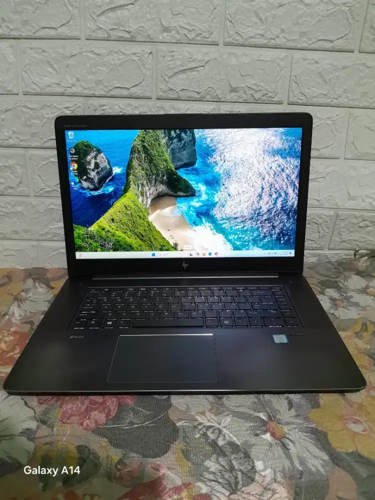 HP ZBOOK STUDIO G4 core i7 gen 7 ram 32gb Ssd 512gb VGA NVIDIA 4GB 15
