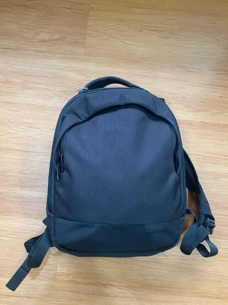 Backpack crumpler the mantra dari australia