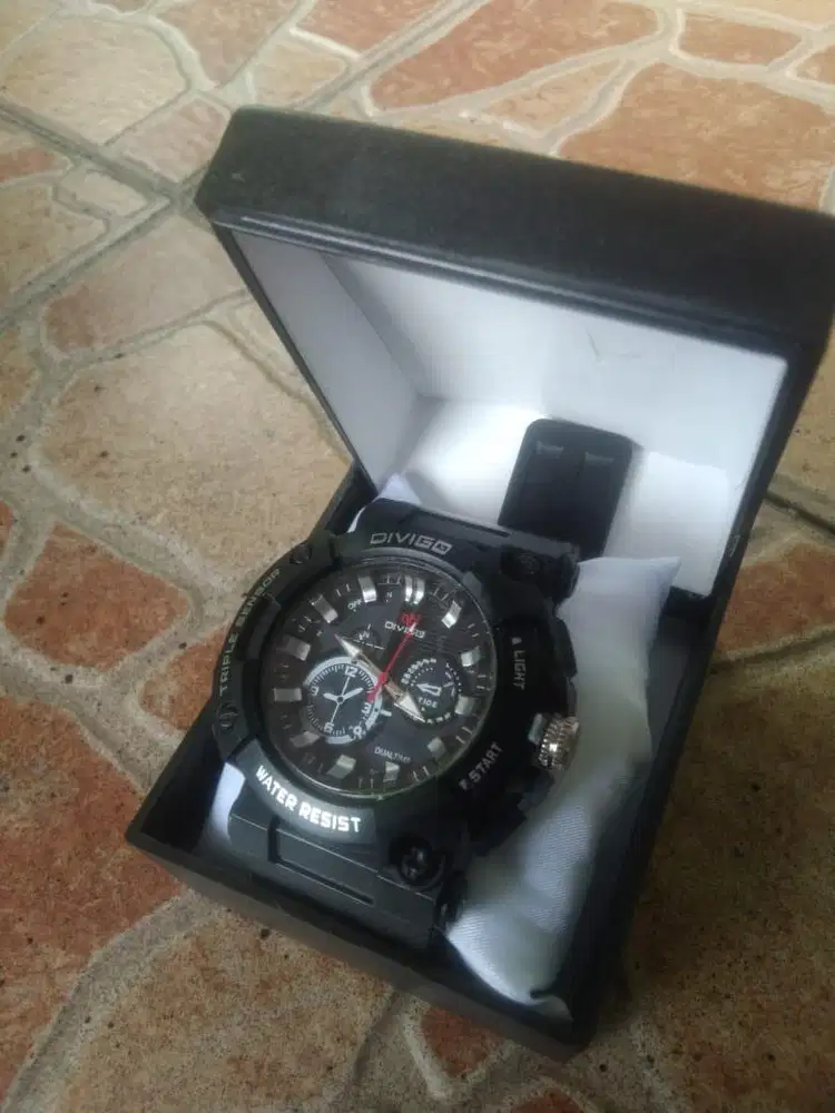 Merek quik silver, gessok, kotak batray cadangan