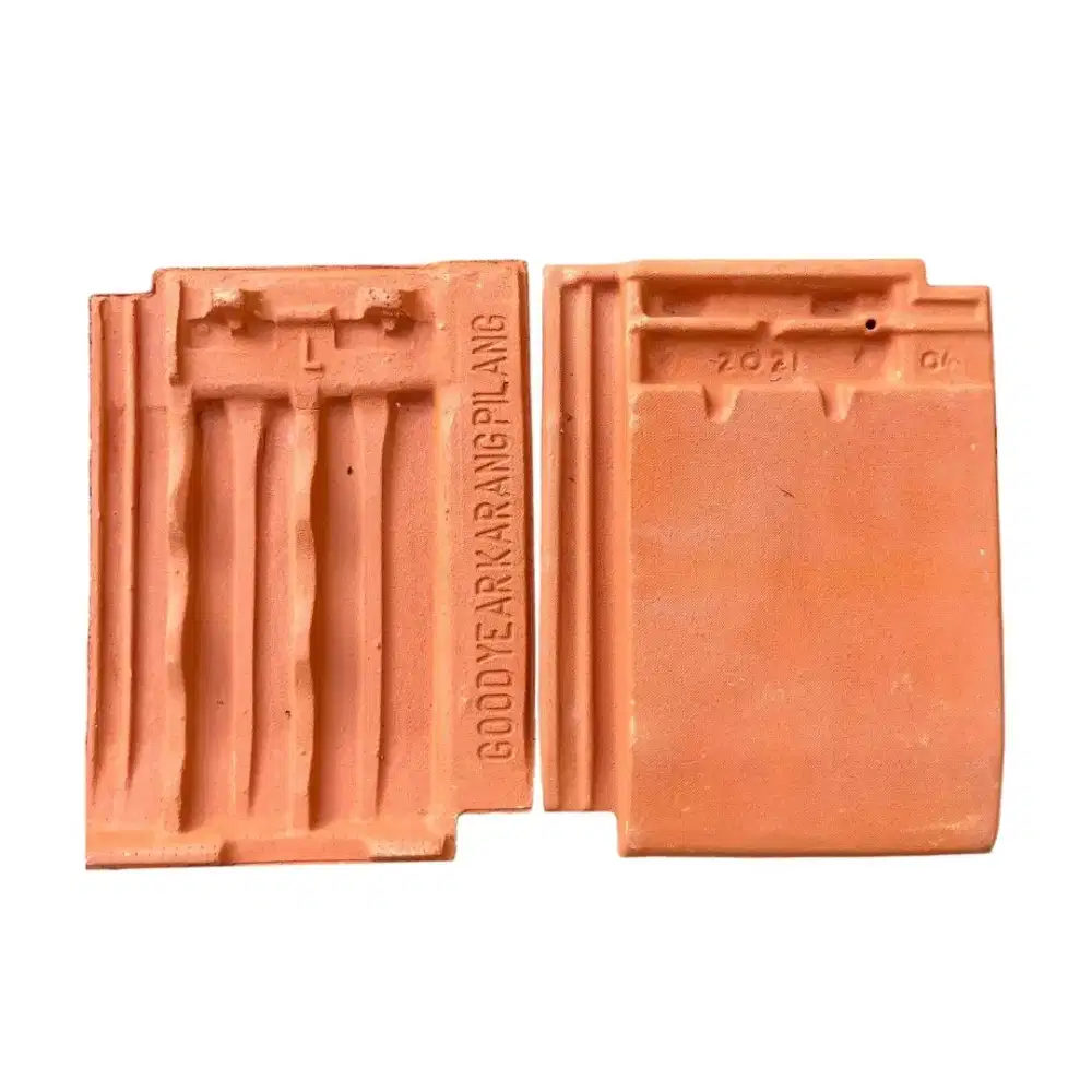 Genteng karang pilang flat sisa proyek masih baru