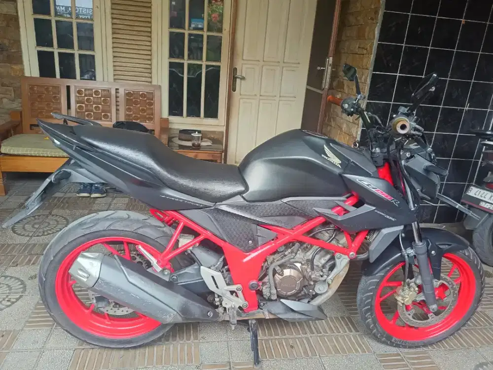 Dijual CB 150R THN 2017