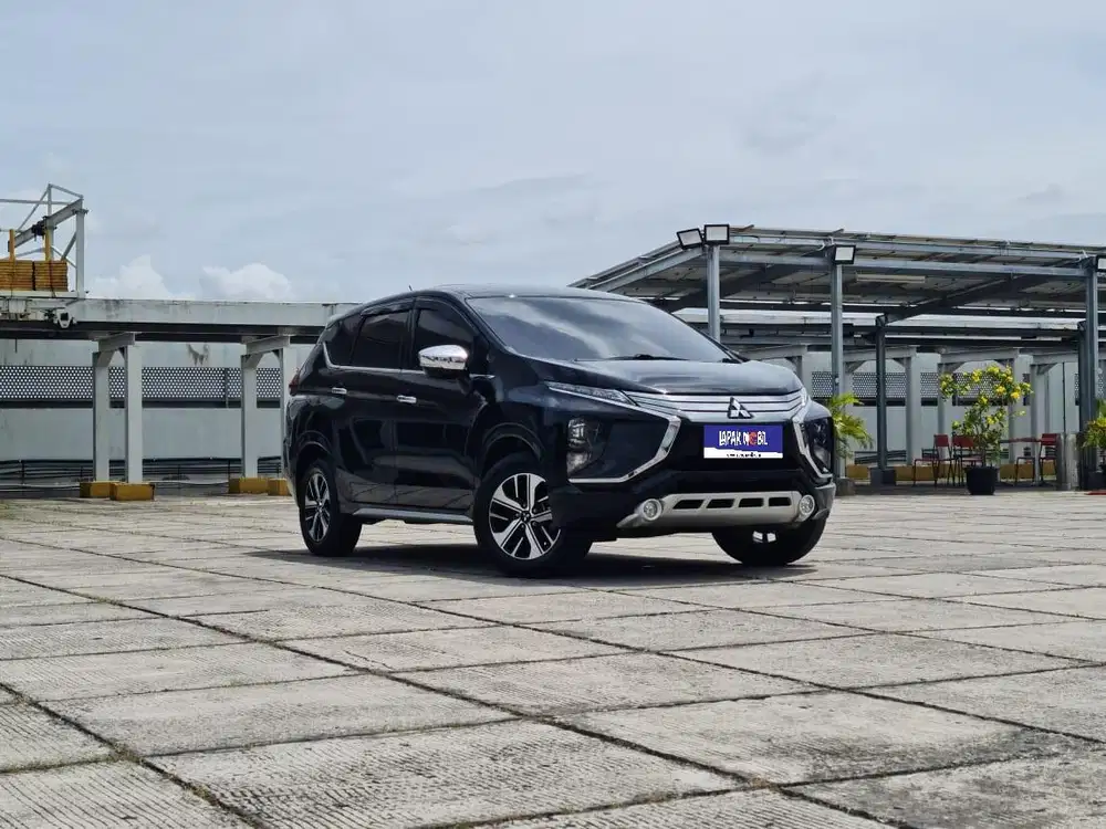 Mitsubishi Xpander 1.5 ULTIMATE AT 2019 Hitam KM 83RB