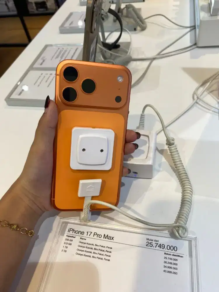 Cicilan iphone 17 pro max modal ktp