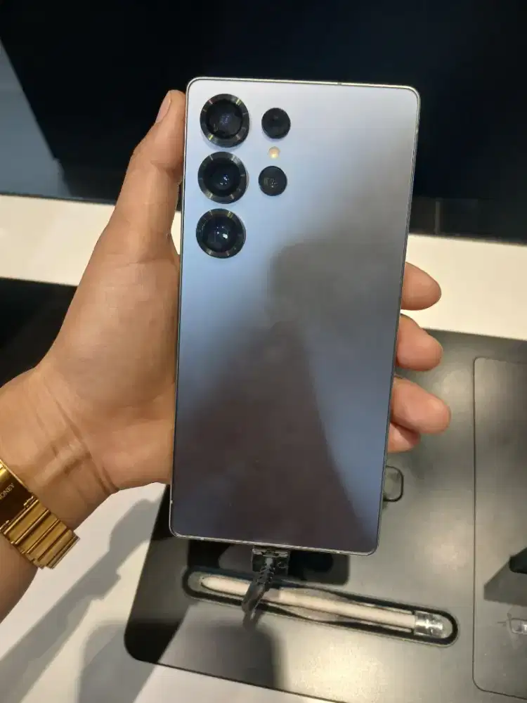 KREDIT HP PODOMORO New Samsung Galaxy S25 UltraTanpa DP & Survey