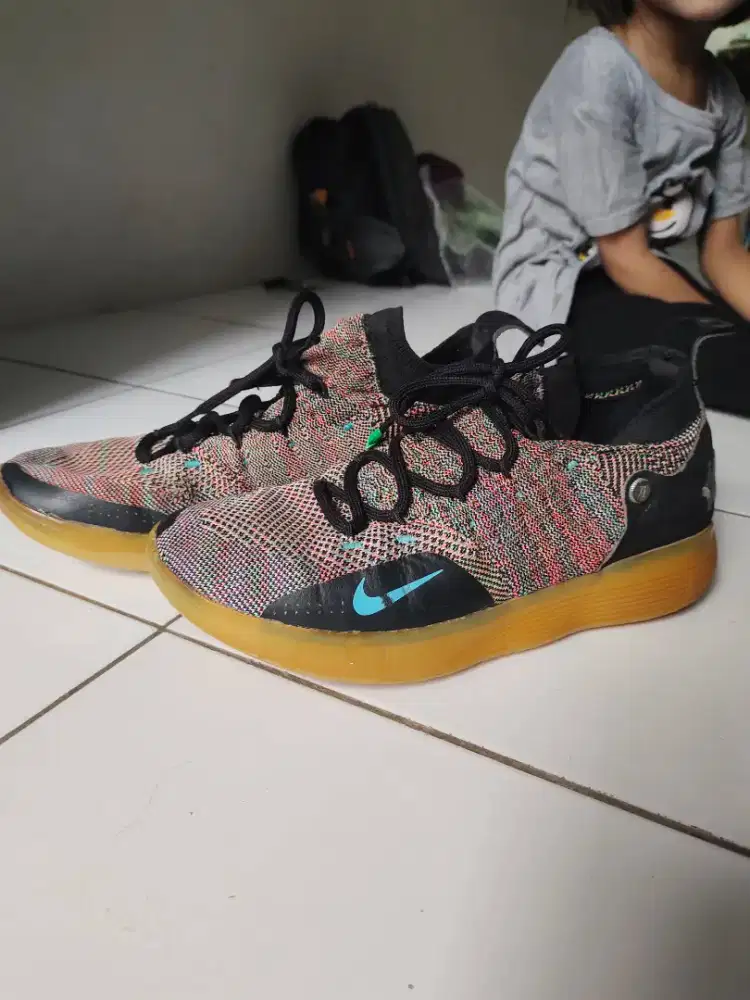 Sebatu basket Nike zoom KD 11 EP multi colour