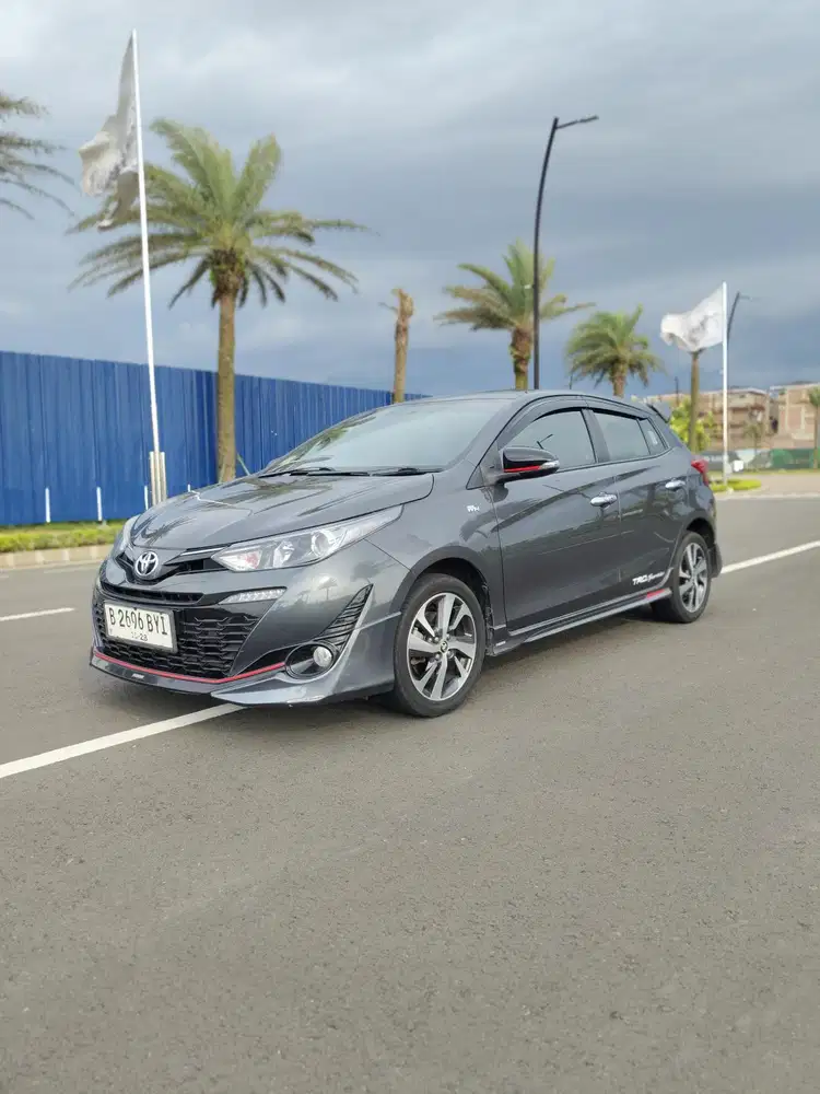 Dijual Toyota Yaris 2018 Bensin