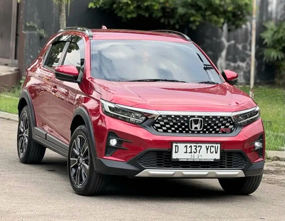 Honda WRV RS 1.5 AT 2024 KM 7rb RECORD HONDA BANDUNG, FREE SERVICE ADA