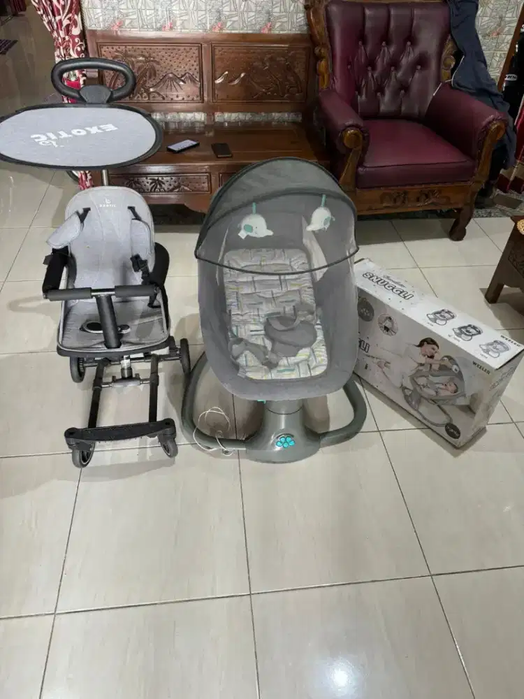 Stroller dan baby bouncer swing