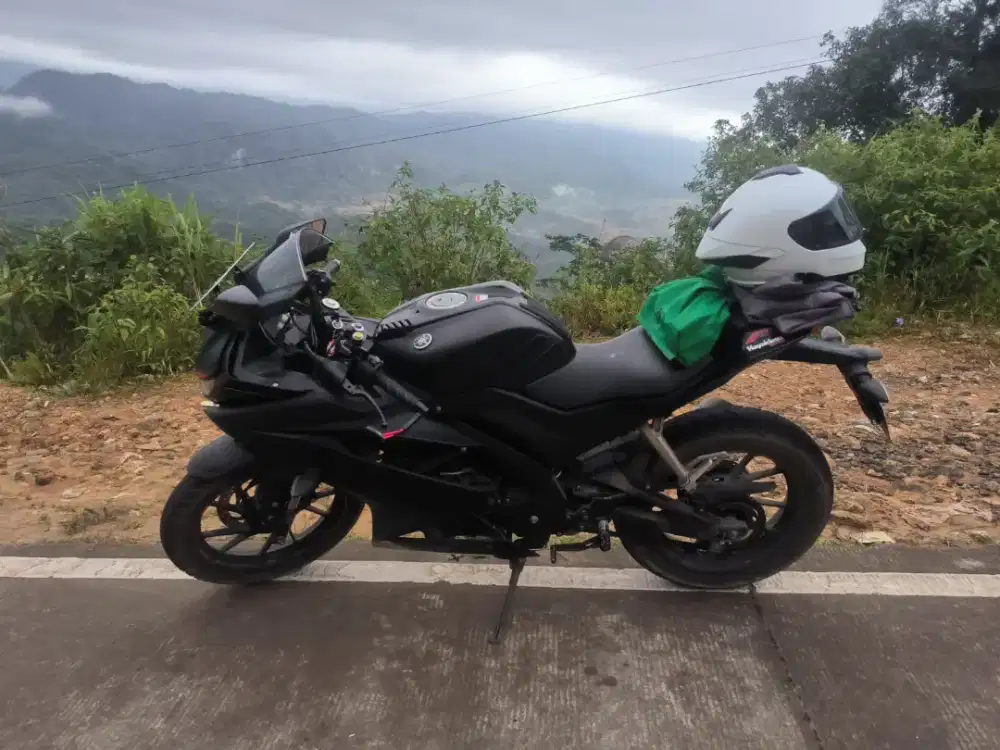 R15 V3 2018, Low KM