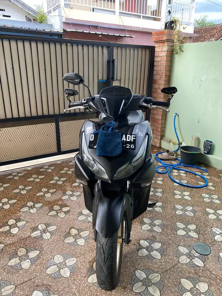 YAMAHA AEROX S KEYLESS ABS 2021 BLACK