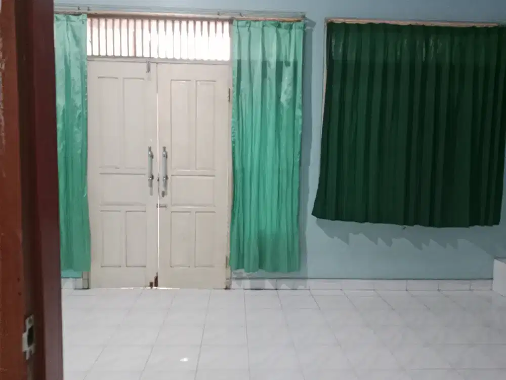 Dikontrakan Rmh buat Keluarga Kecil, Belakang Kel.Ngesrep,Jatingaleh.