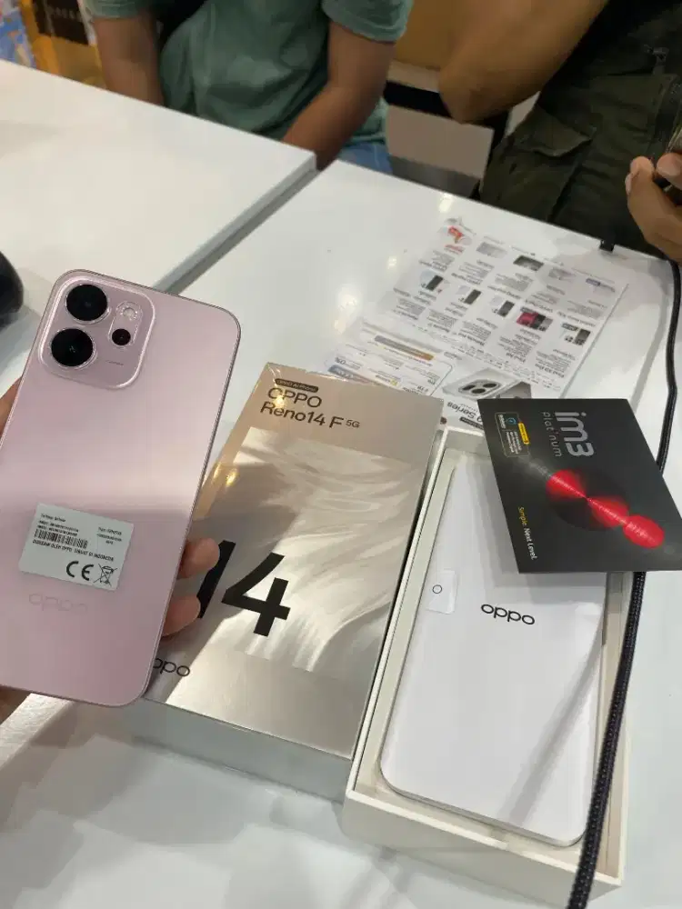 Oppo series Reno 14 bisa cicilan 0% bunga