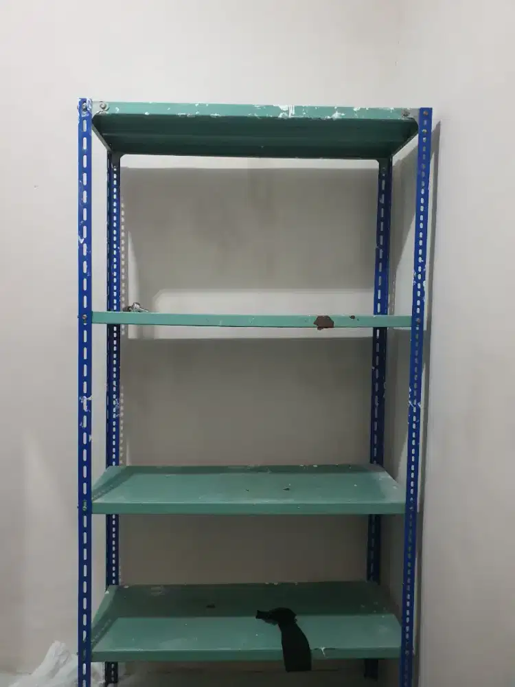 Rak siku tinggi 2 meter an