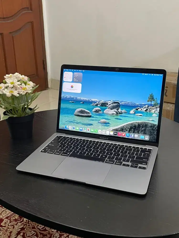 MacBook Air 2020 M1 8/256