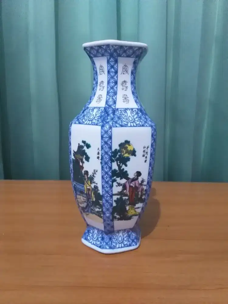 vas bunga klasik antik ukuran besar