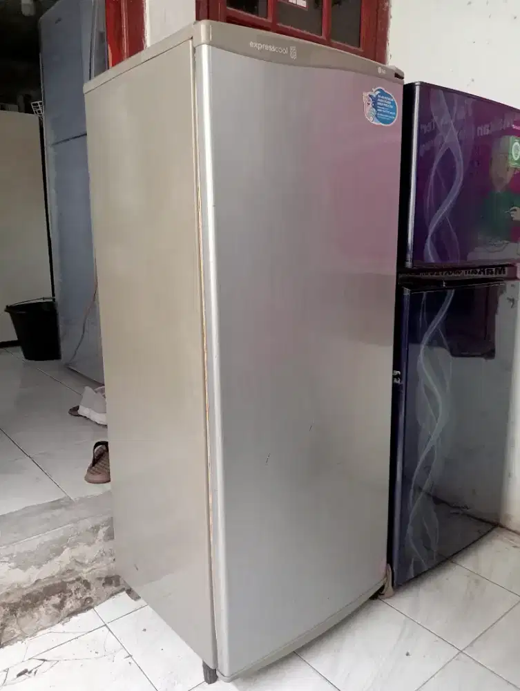 Di jual kulkas LG 1 pintu jumbo