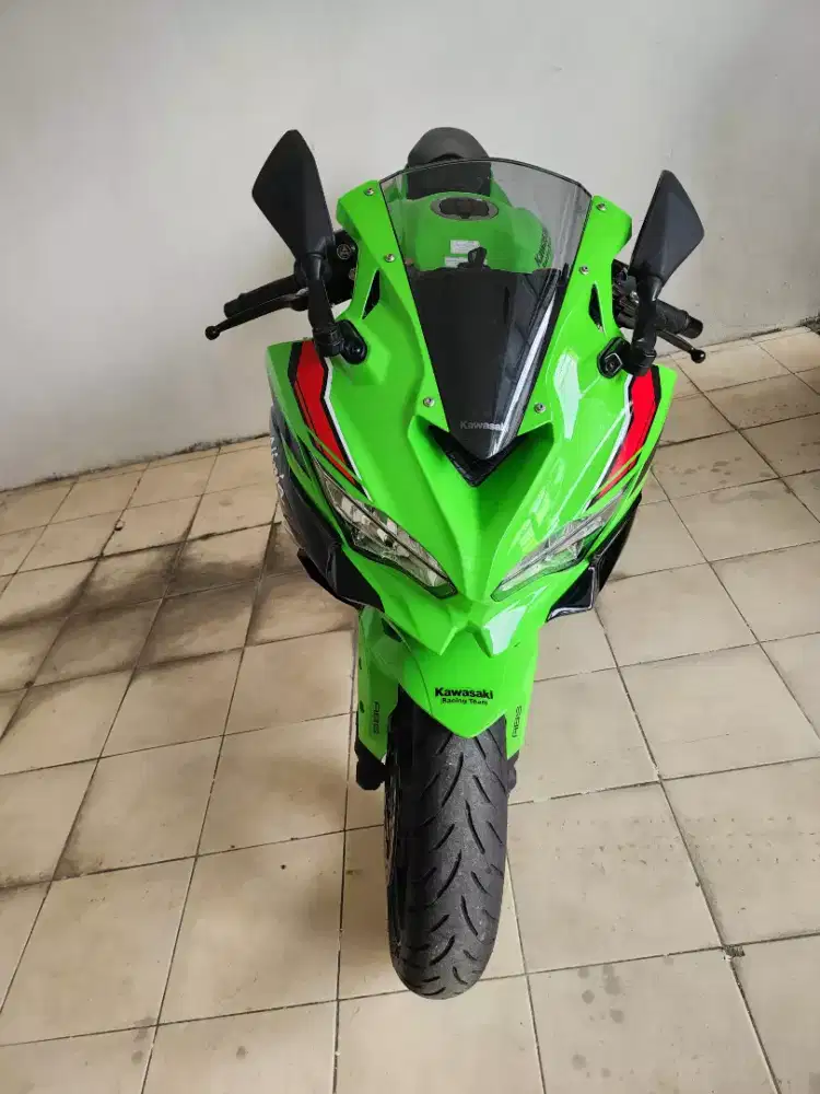 Ninja ZX-25RR ABS KRT Quick Shifter 2024 tipe tertinggi