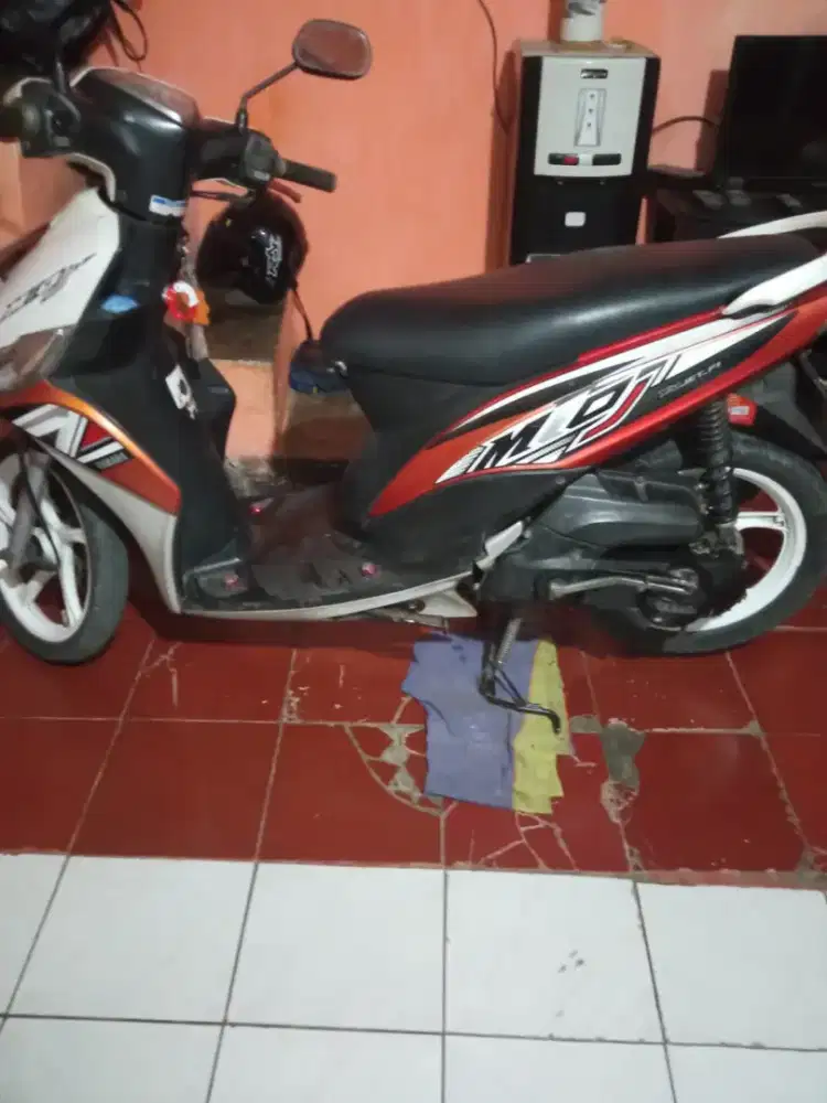 Yamaha mio J 2012