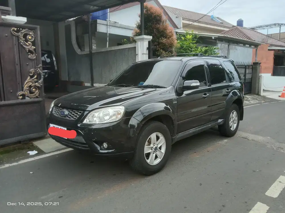 Ford Escape 2013 Bensin