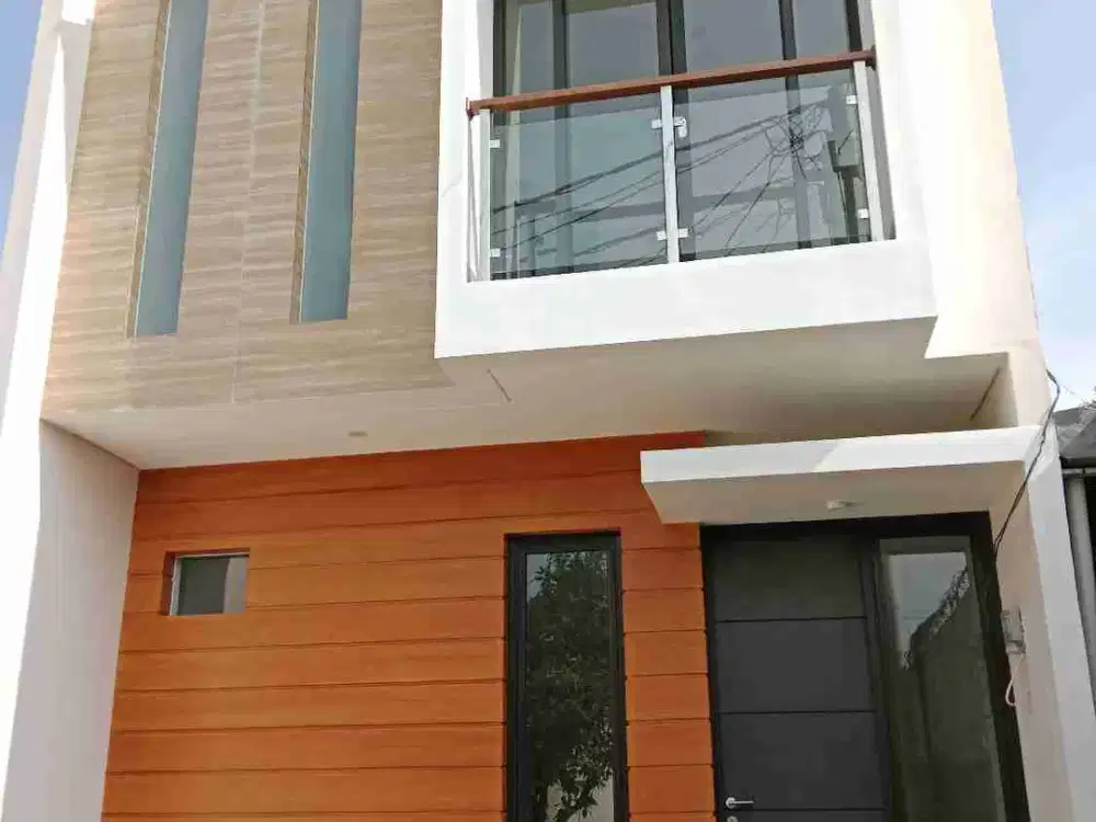 Rumah 2 lantai , Ready ada
