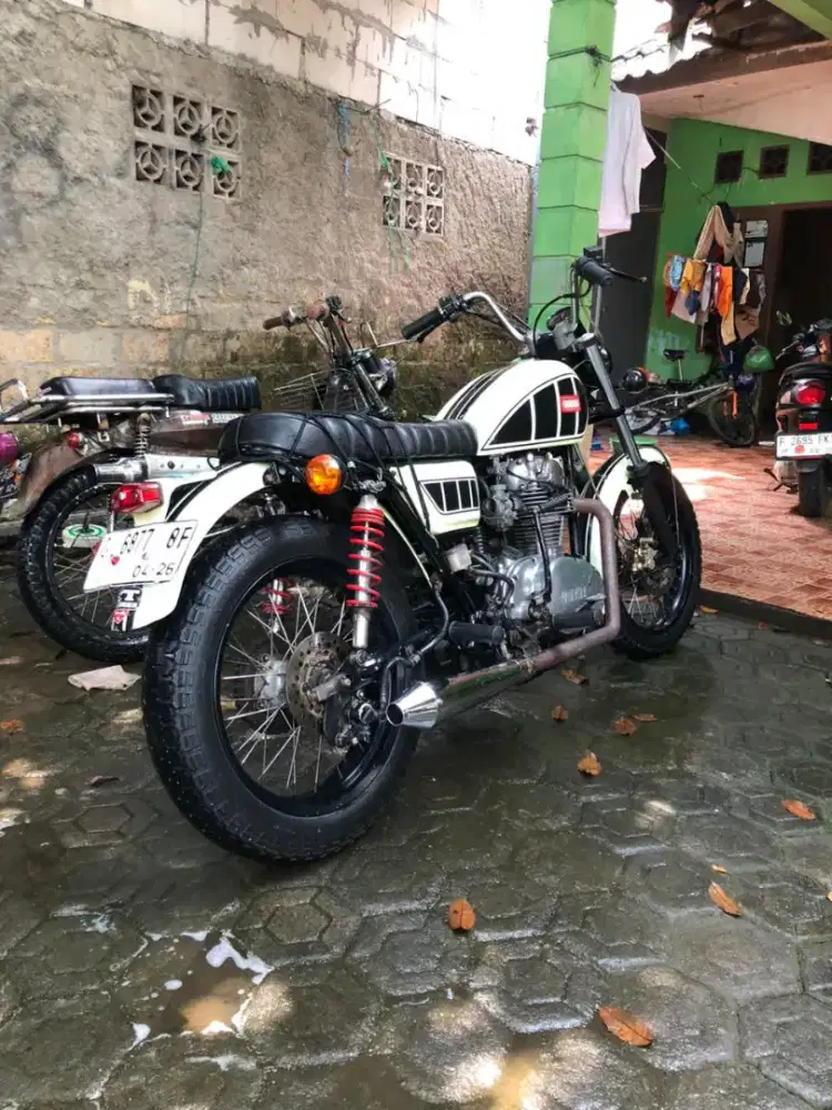 Yamaha Xs650. mesin sehat
kelistrikan normal