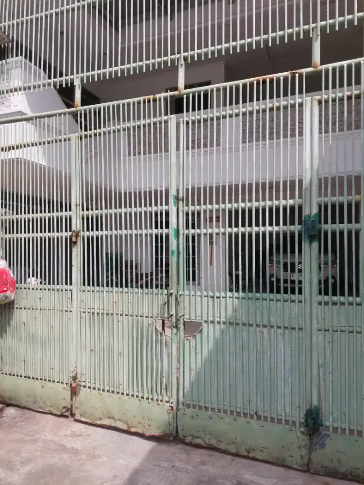 Jual Cepat Dan Murah Di Bawah Pasaran Rumah Di Taman Ratu Indah JakBar