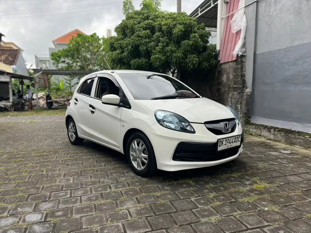 Honda Brio E cbu 1.3cc 2012 matic