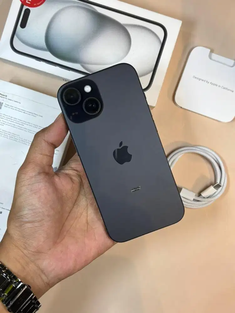 iPhone 15 128GB BH100/CC:6 Resmi (Black)