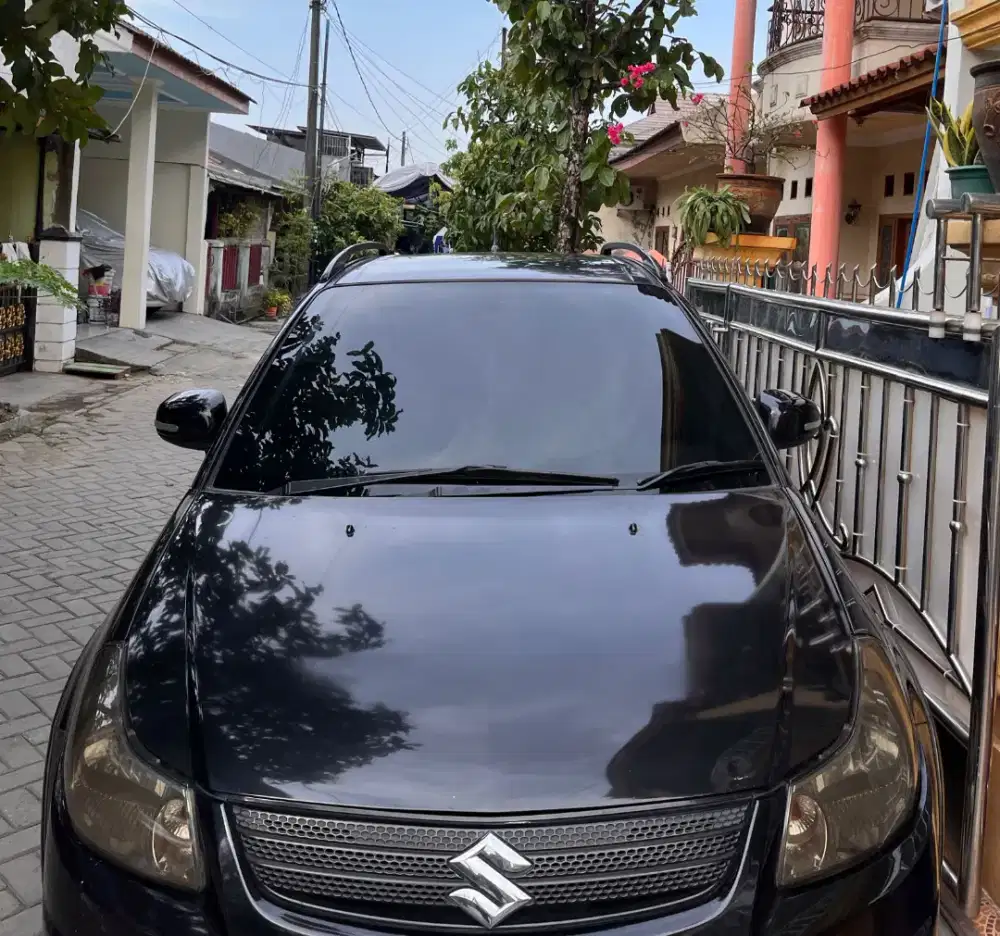 Dijual Suzuki Sx4 X-Over 2008 AT