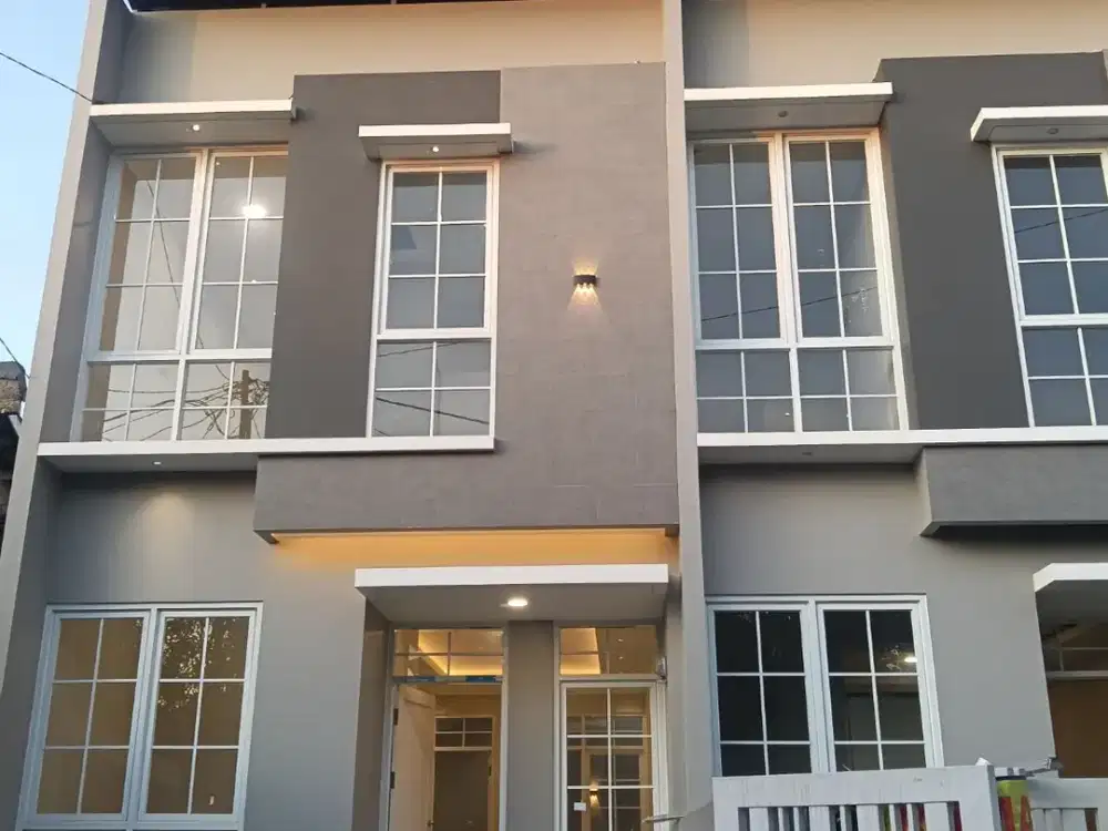 Jual rumah LUAS MURAH 2 lantai di Cisaranten Arcamanik Bandung