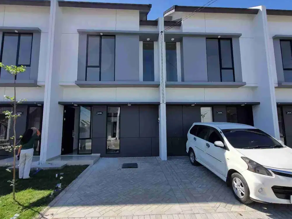 sewa rmh 2Lt baru gress,ada1 ac di park sunrise dekat ITS,stikom,superindo merr dll